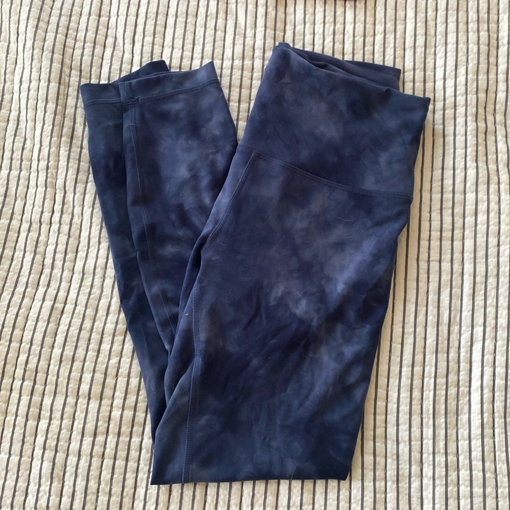 Tie dye Lululemon leggings size 8